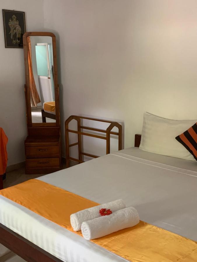 Villa Delorenta 아누라다푸라 외부 사진