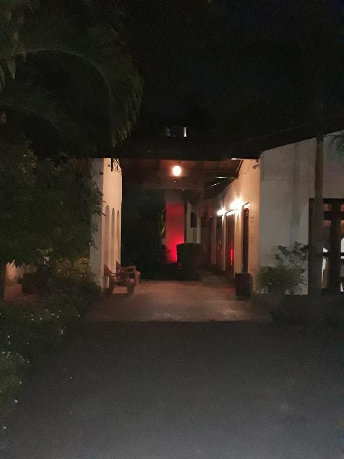 Villa Delorenta 아누라다푸라 외부 사진