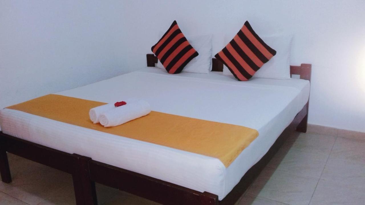 Villa Delorenta 아누라다푸라 외부 사진