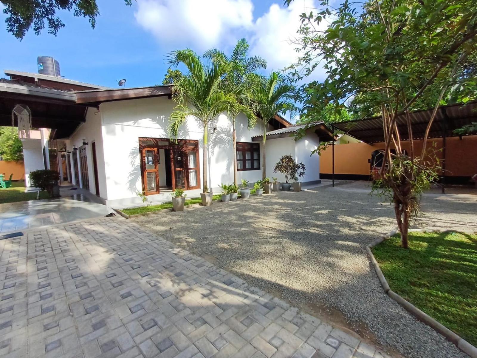 Villa Delorenta 아누라다푸라 외부 사진